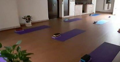 مرکز یوگا و سلامتی راه سپید