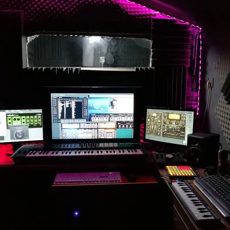 استدیو صدابرداری 521 رامسر