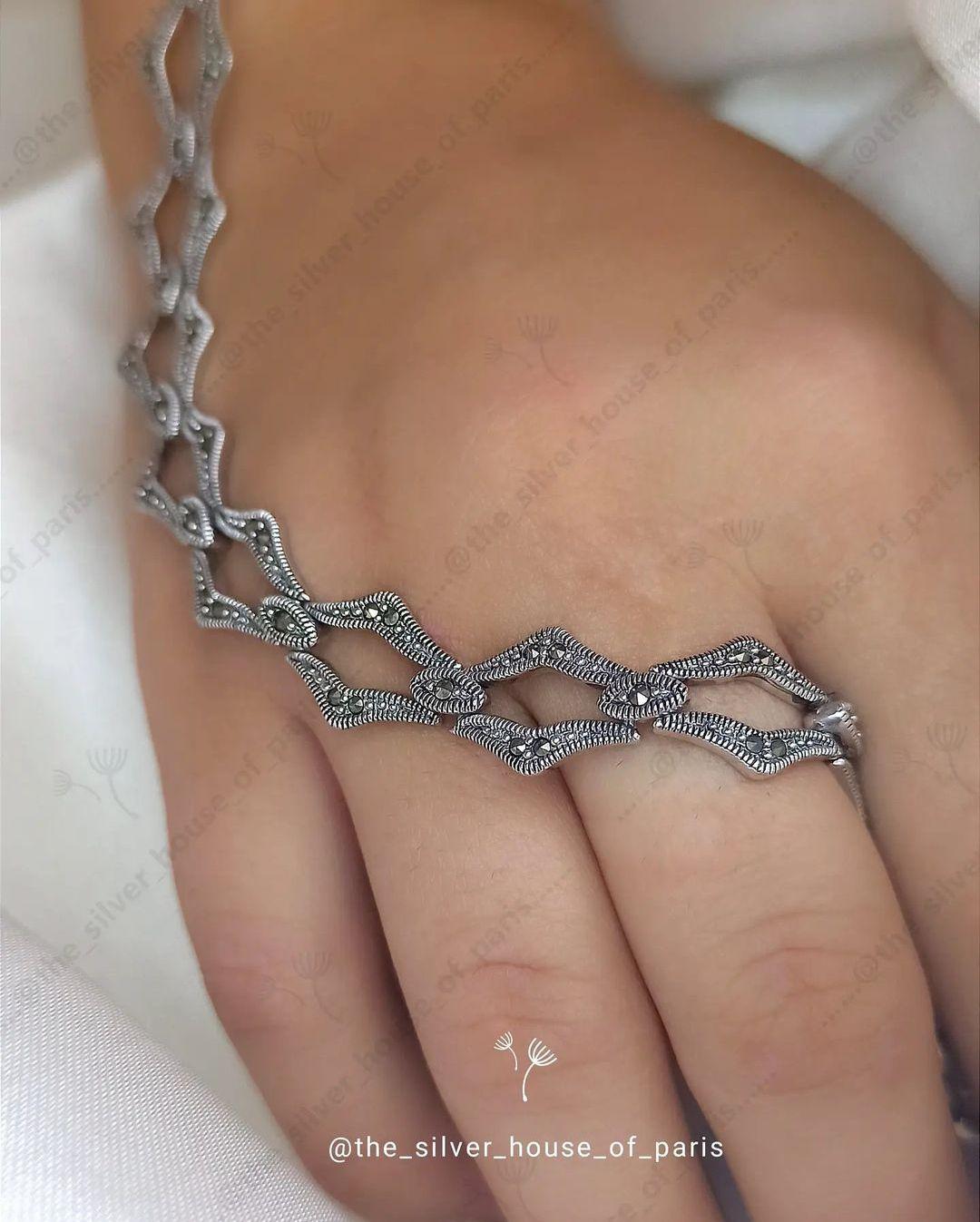 نقره سرای پاریس