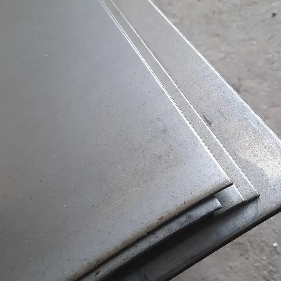 ورق فروشی و گالوانیزه