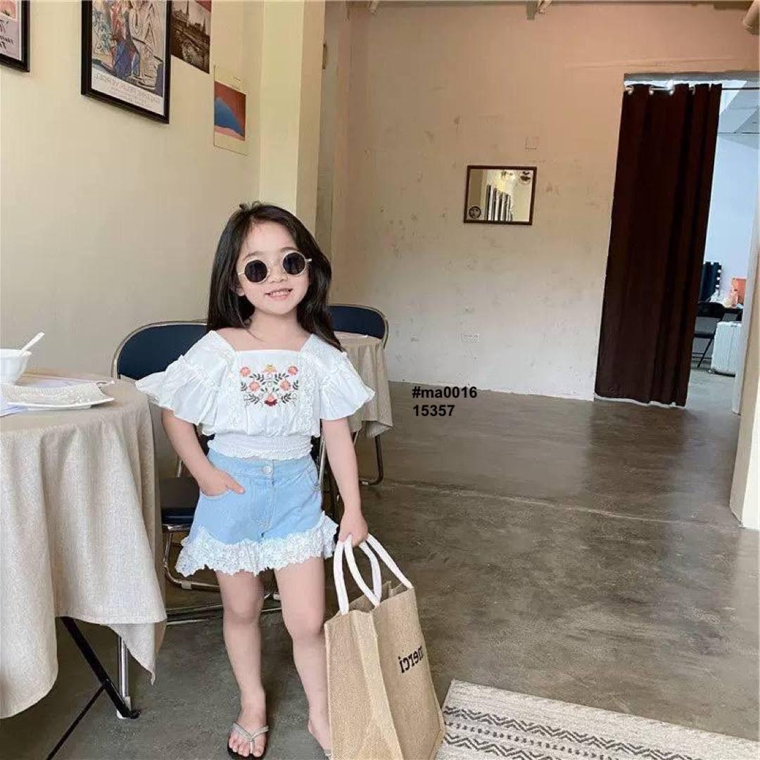 پوشاک بچه گانه بابانوئل