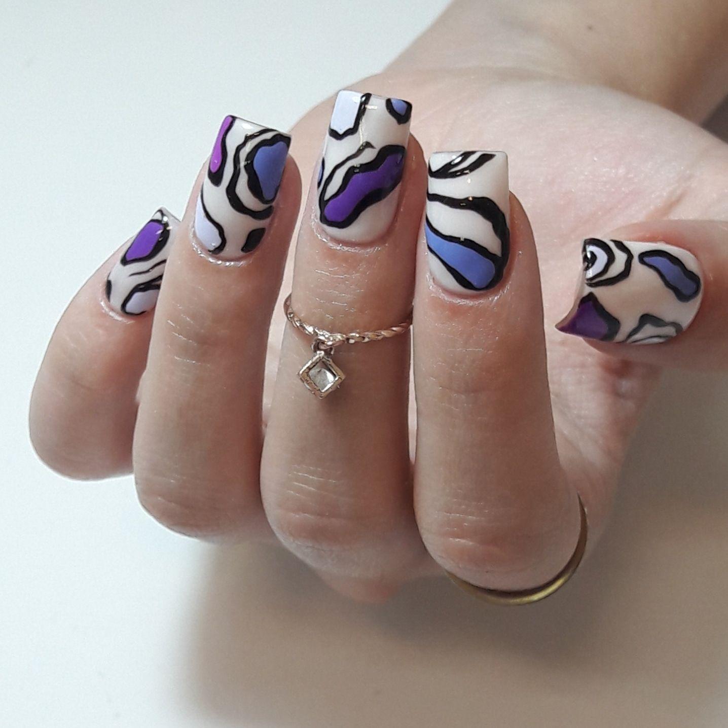 خدمات ناخن صنم