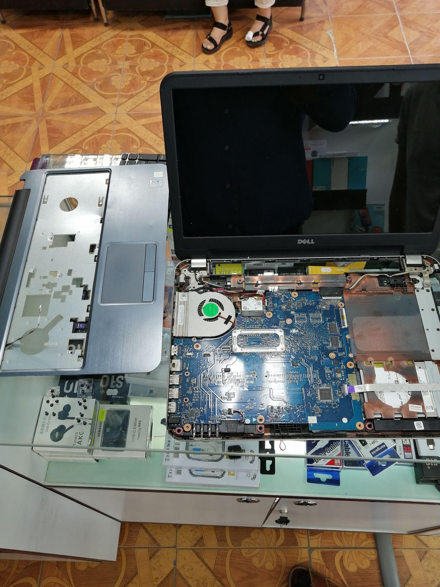 موبایل و لپ تاپ سگال