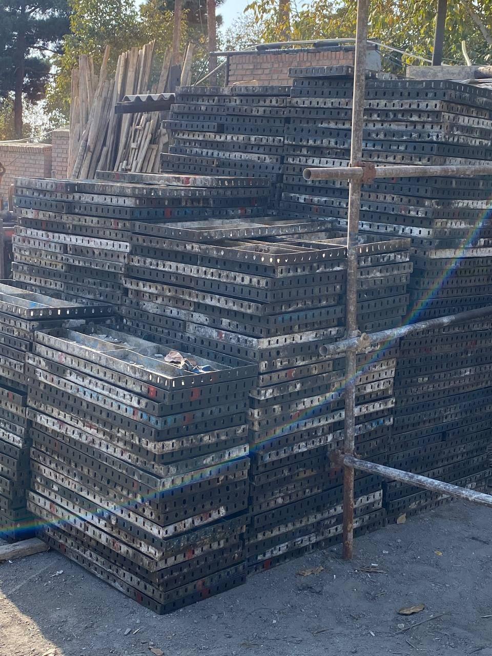 مرکز اجاره خرید و فروش جک و قالب و لوازم آرماتوربندی