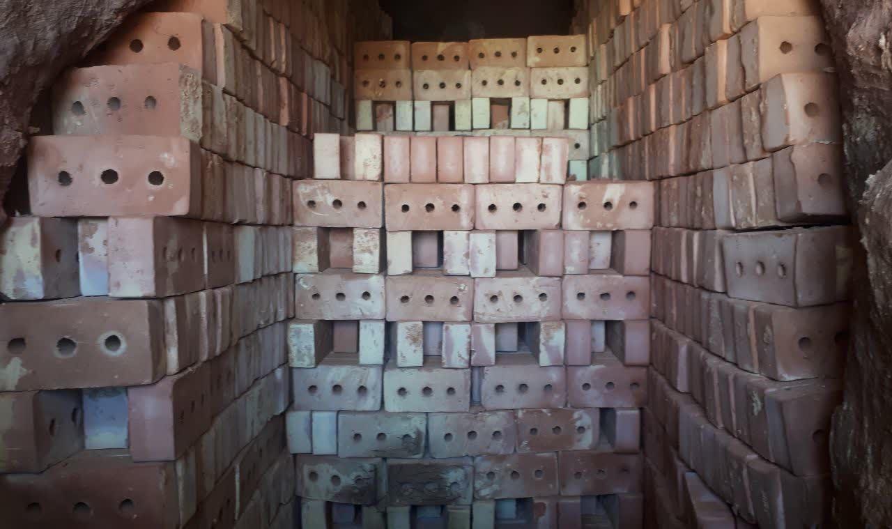 دفتر کارخانه آجر نجاری