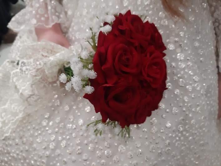 گل فروشی و تشریفات و تزیینات مجالس و بادکنک آرایی کریمی