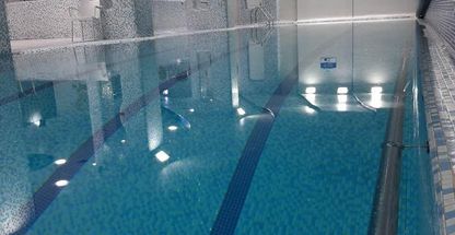 آموزش شنا سجاد بهمنش