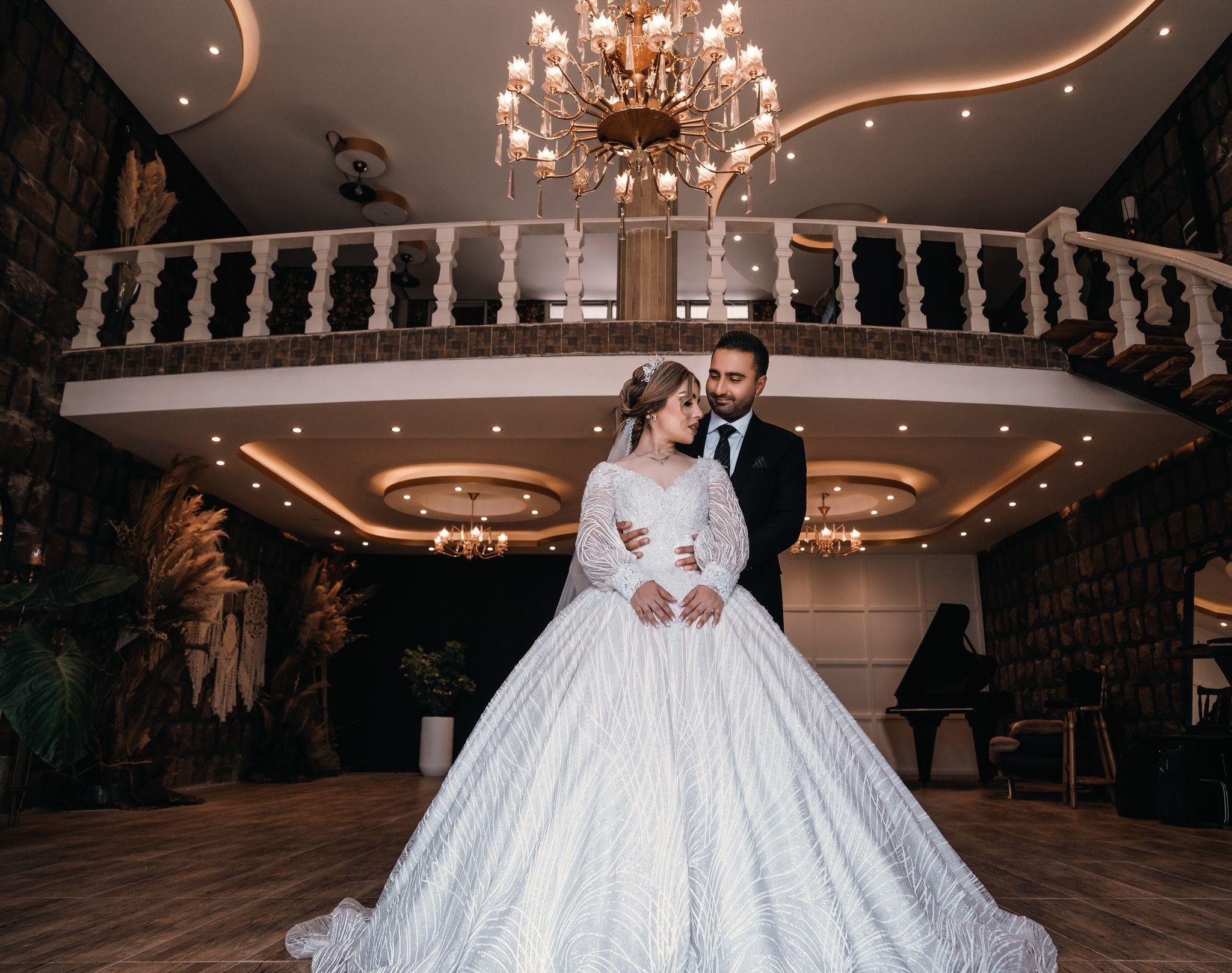 استدیو ویژن ، آتلیه عکاسی و فیلم برداری عروس و داماد