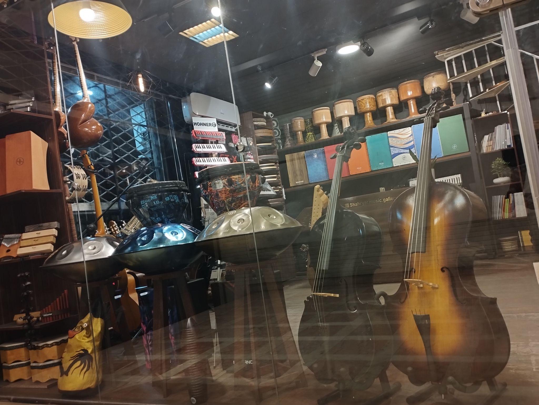 گالری موسیقی شهریار
