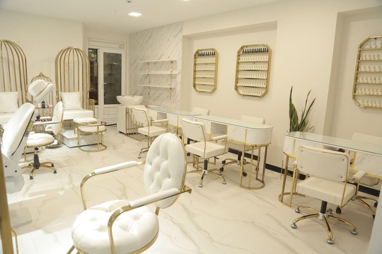 سالن زیبایی مهکیا