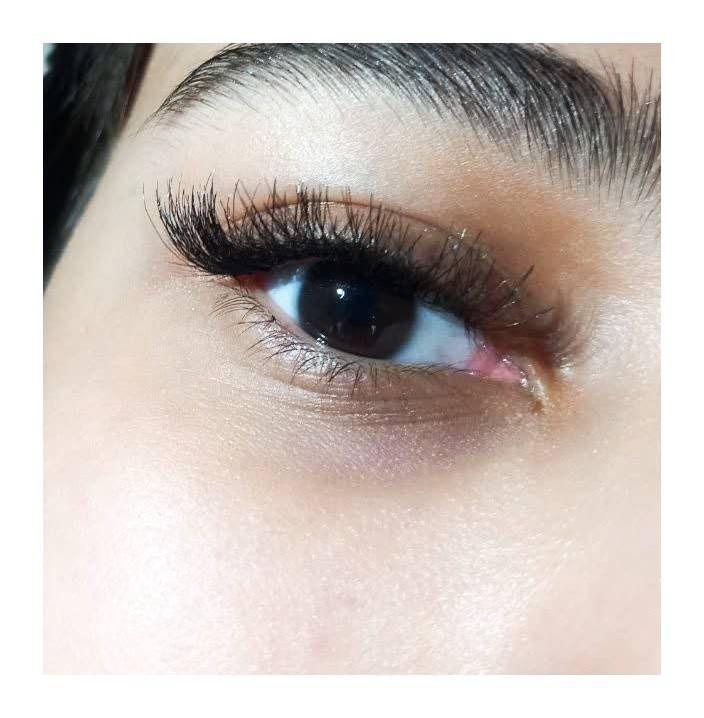 خدمات مژه مبینا فتحی