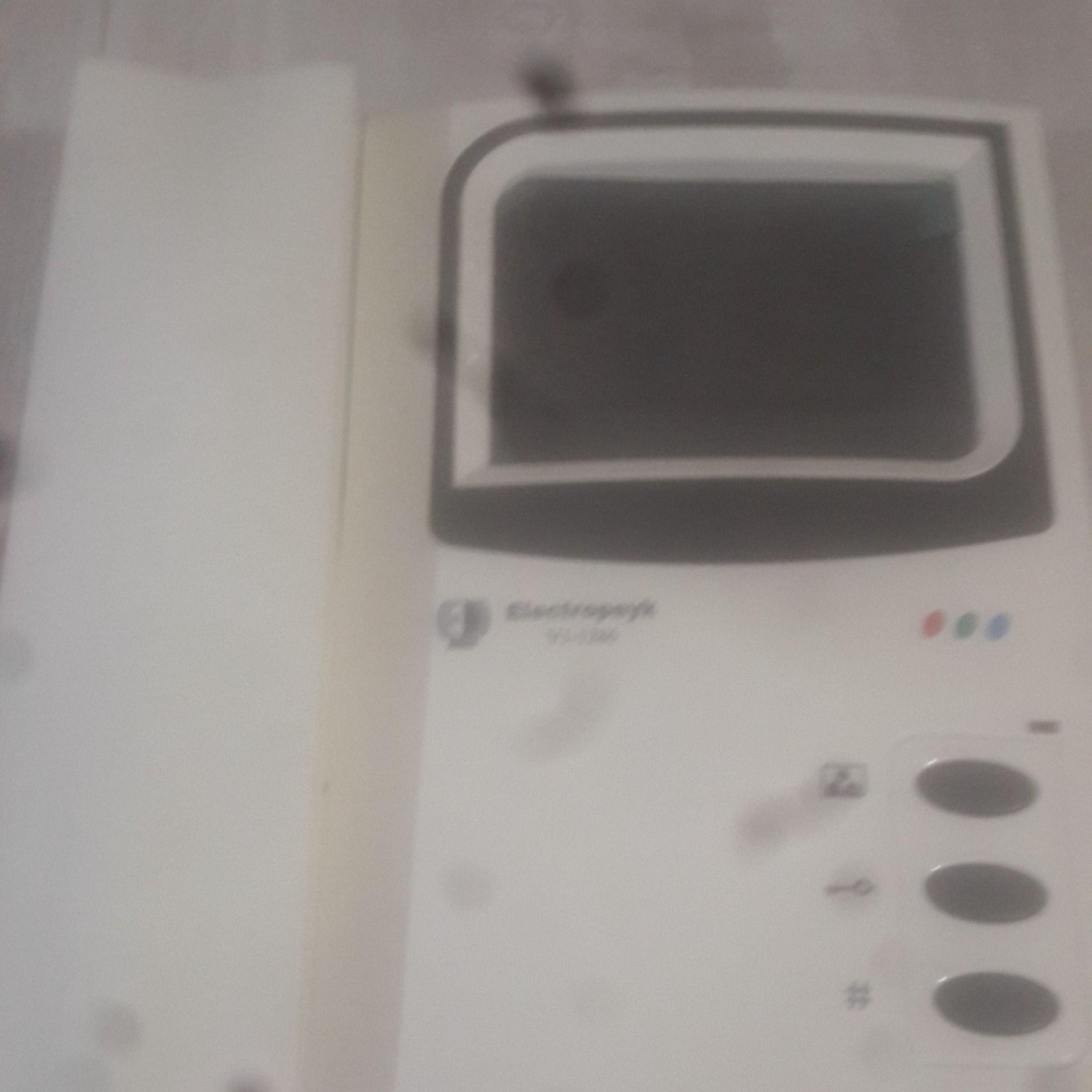 تعمیرات تخصصی ایفون تصویری در حومه تهران