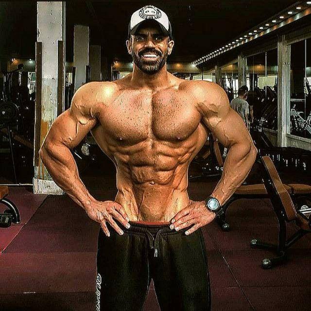 با یاسر کریمی به بدن ایده آل ات برس