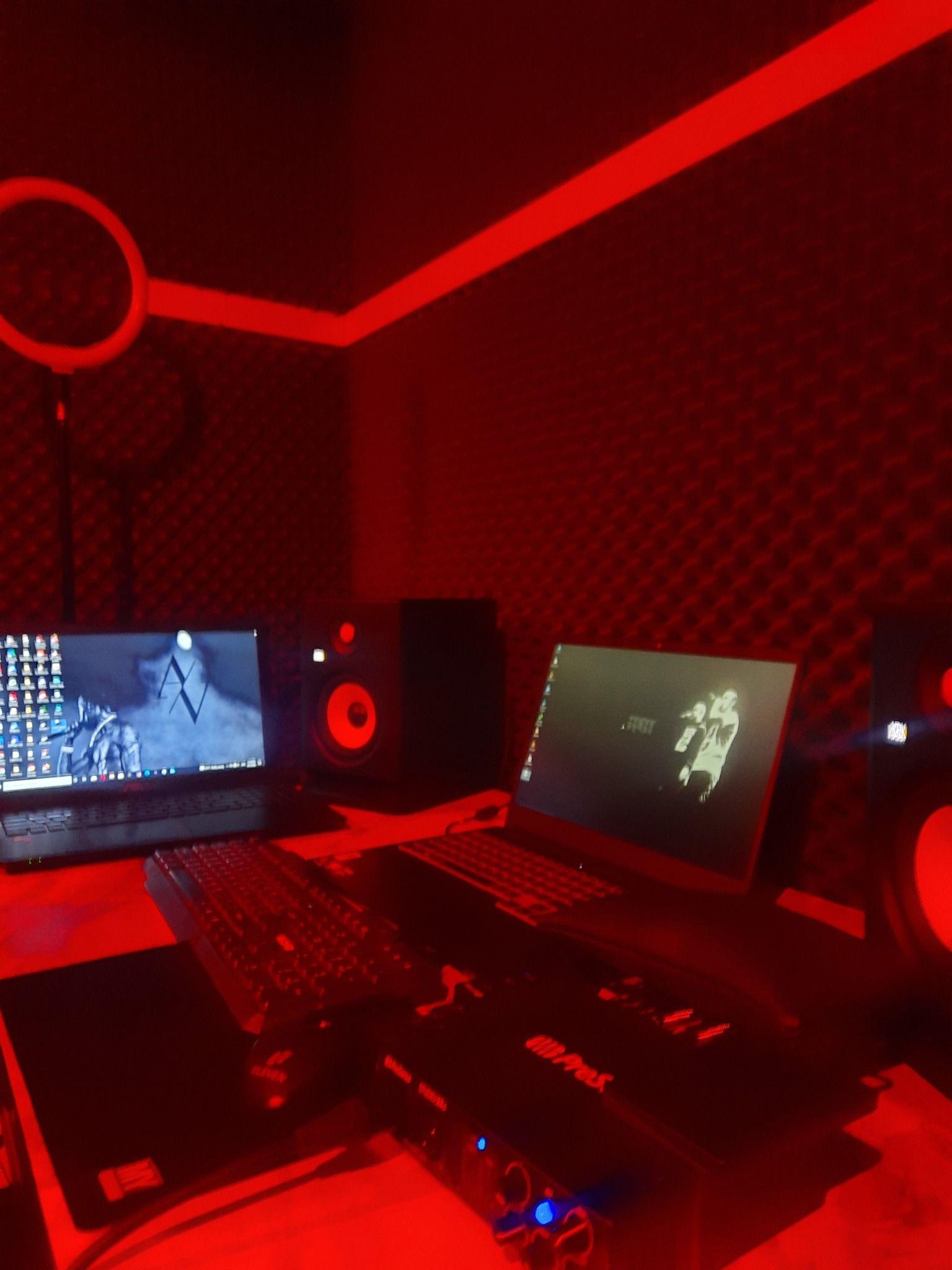 استودیو موسیقی AVENTOOS