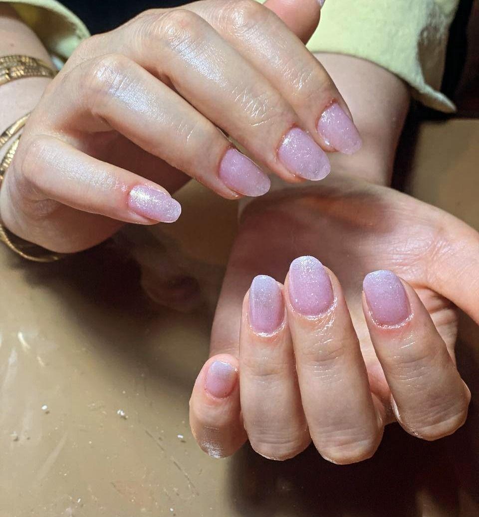 ناخنکاری محدثه