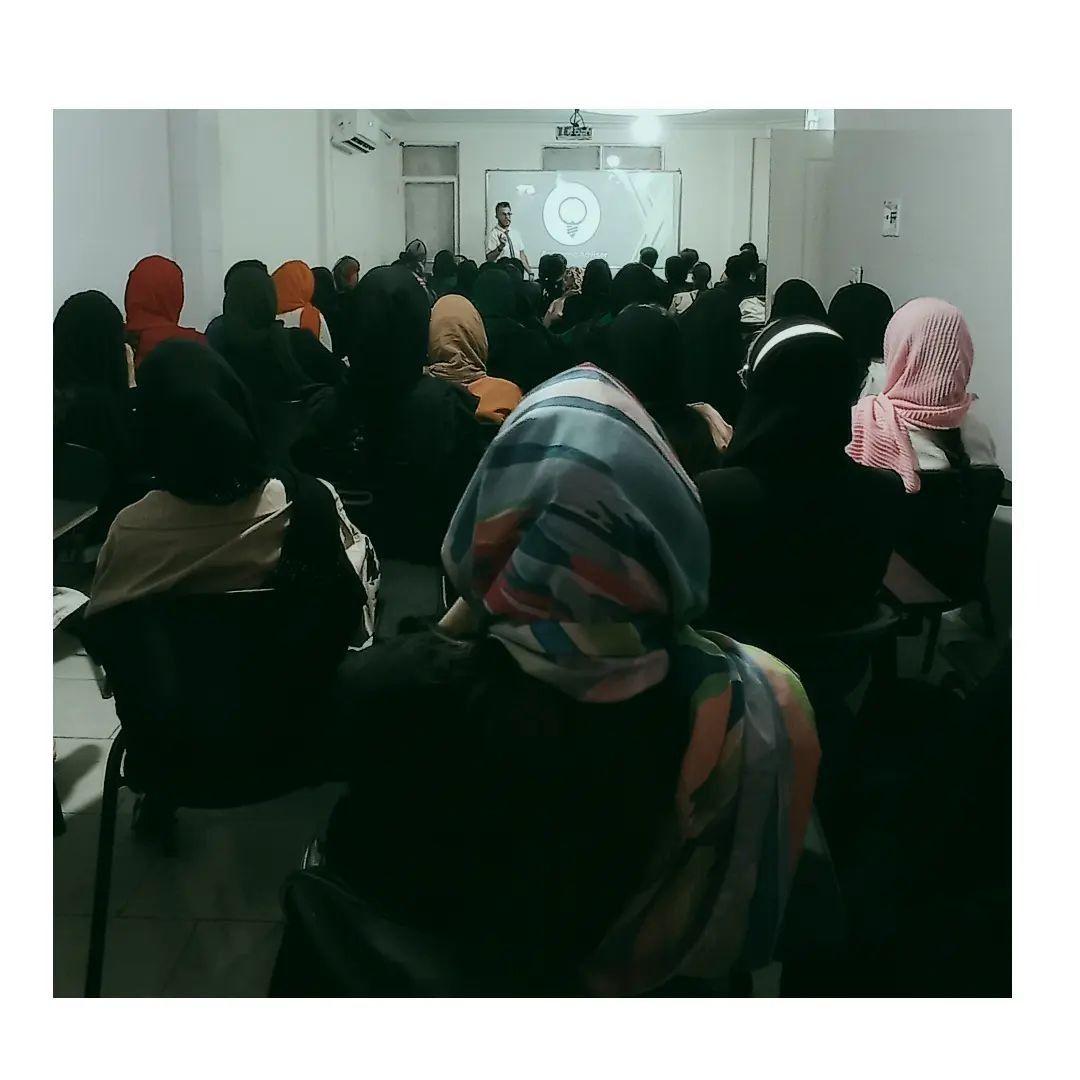 مرکز مشاور تحصیلی اسفندیار