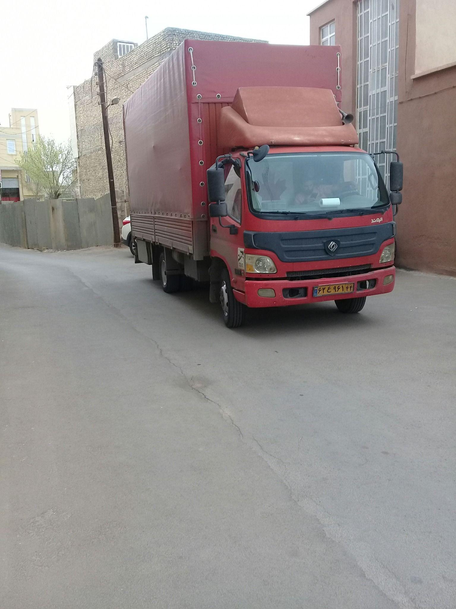 حمل و جابجای اثاث منزل