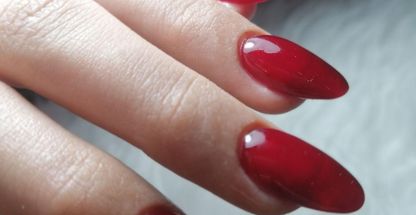 خدمات ناخن نیلوفر وحیدی