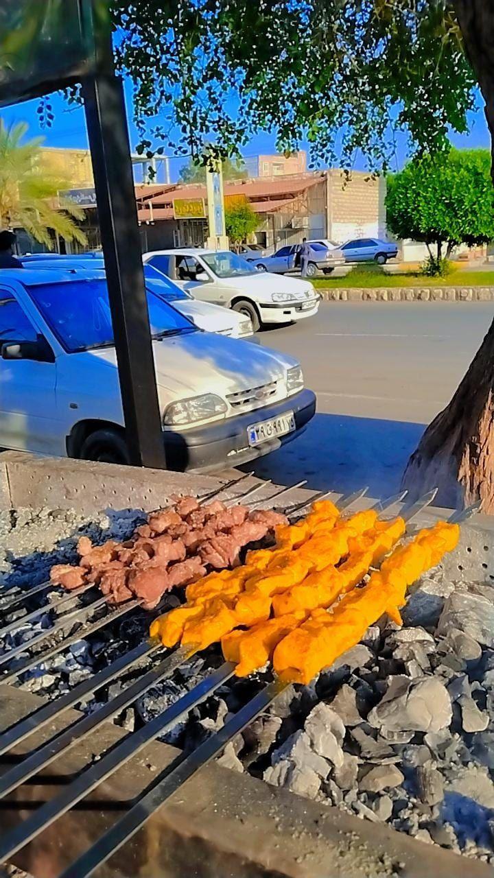 رستوران و کبابی ارغوان