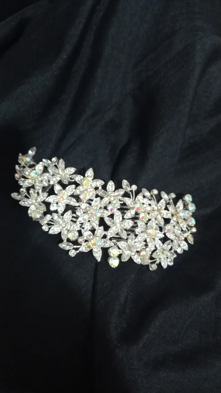 اکسسوری فروشی پوپک تاج