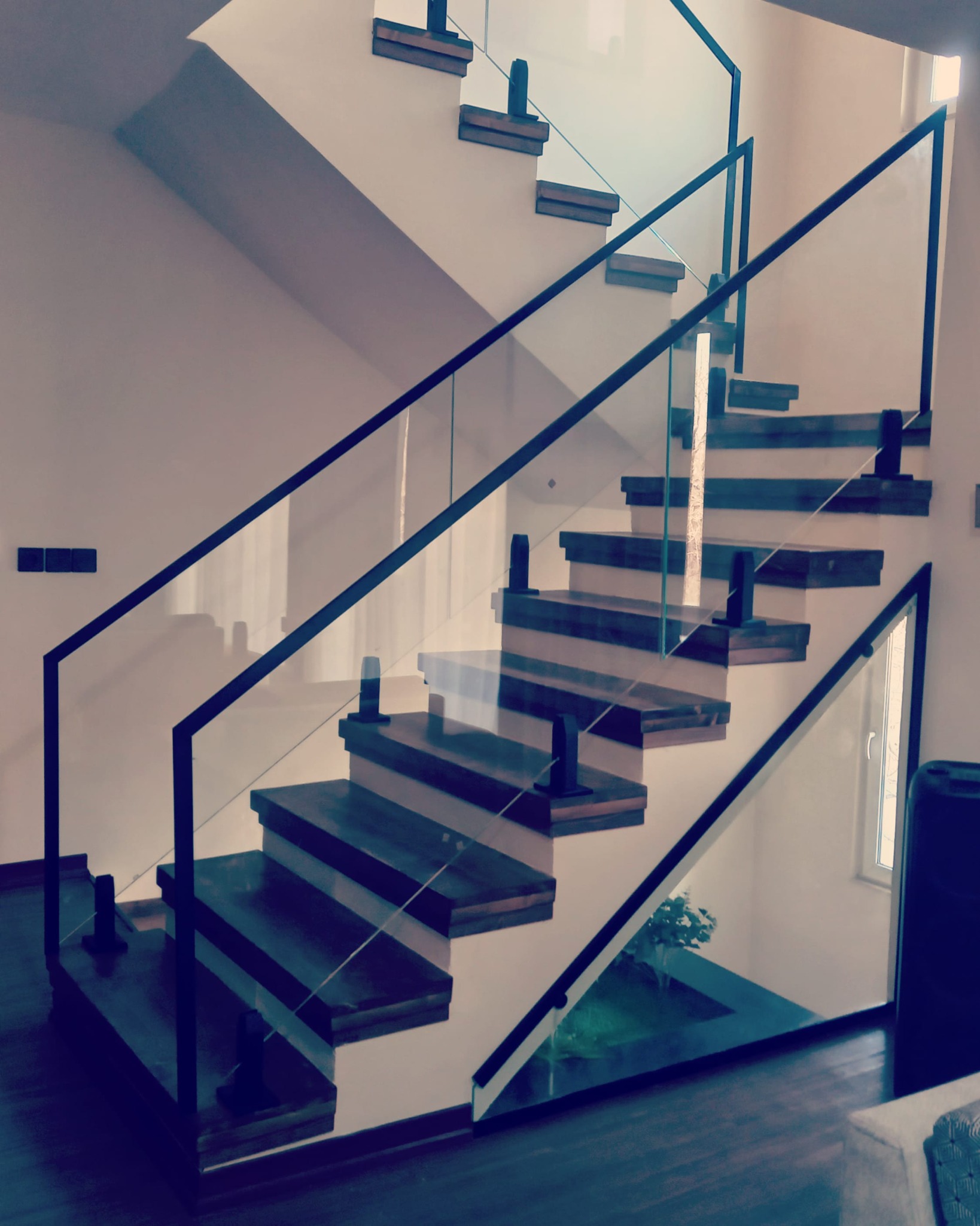 شیشه نشکن پارتیشن یاری