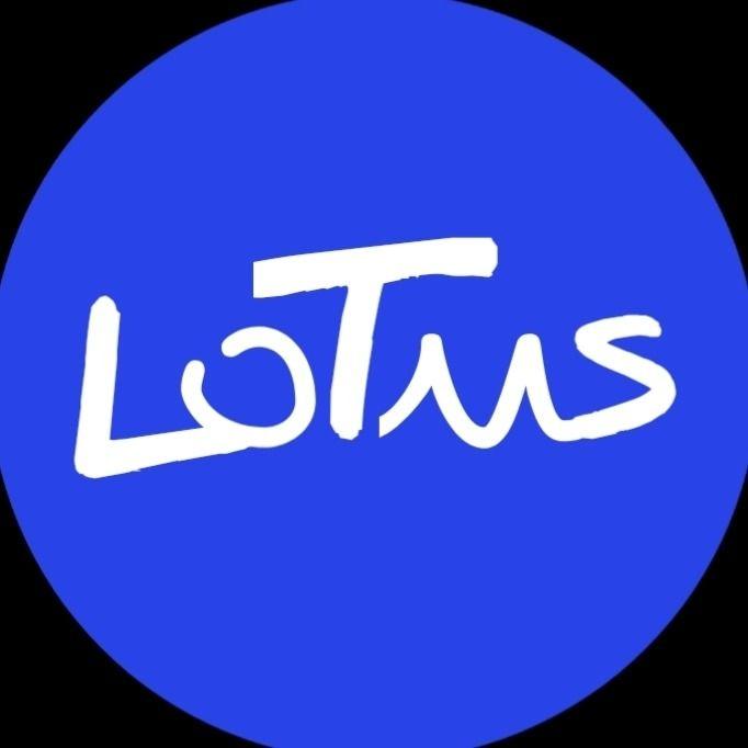 پوشاک لوتوس