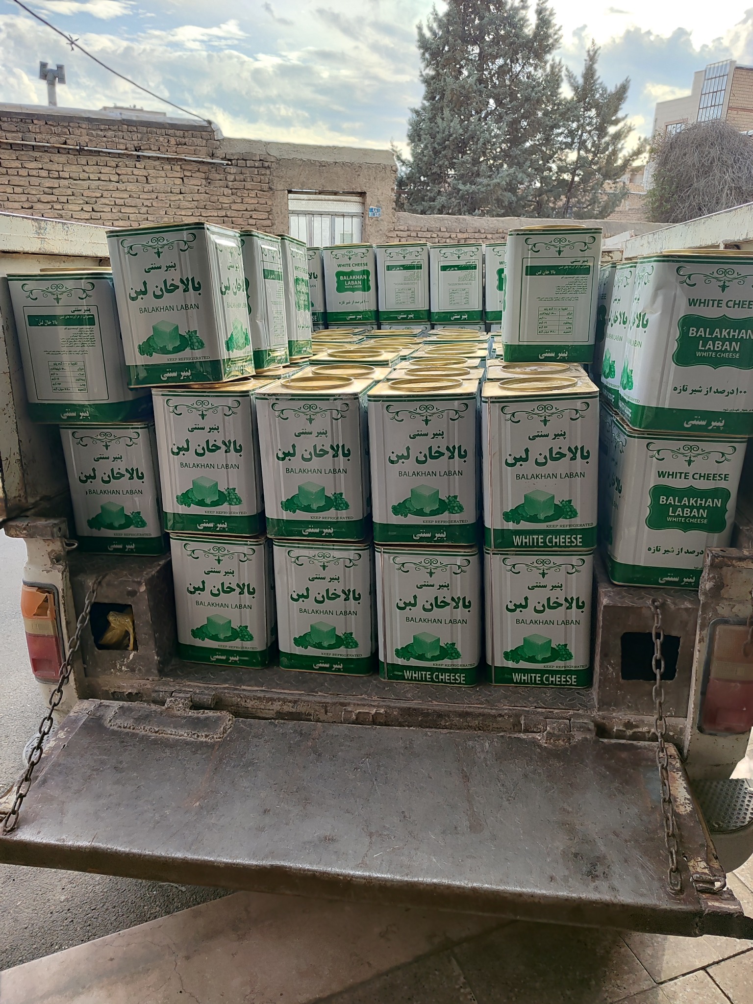 پنیر تبریز بالاخان لبن