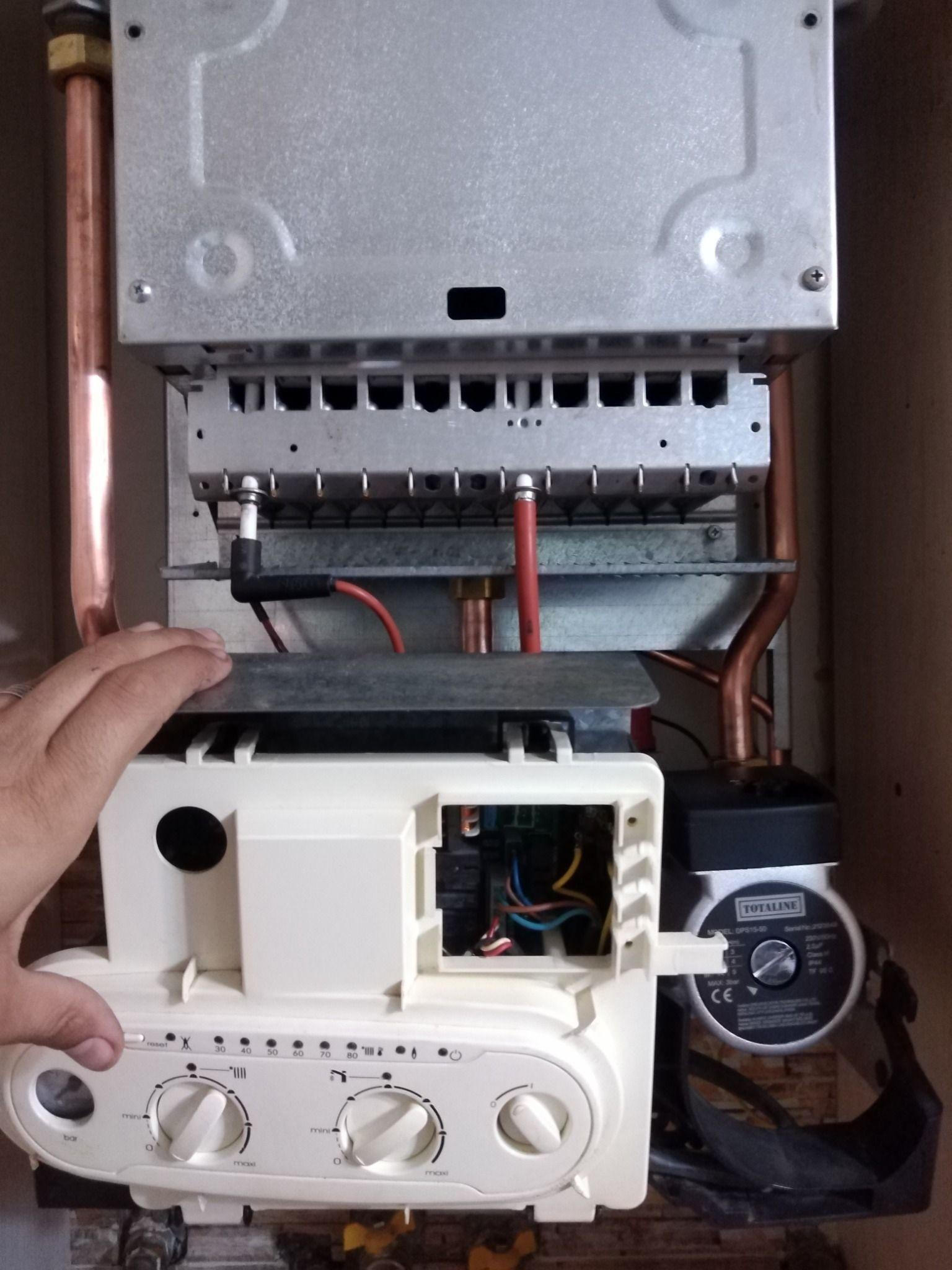 تکنسین پکیج  و کولر گازی