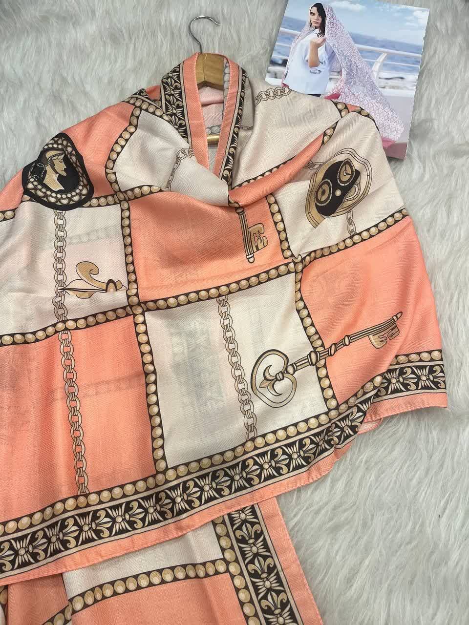 دنیای پوشاک ساناز