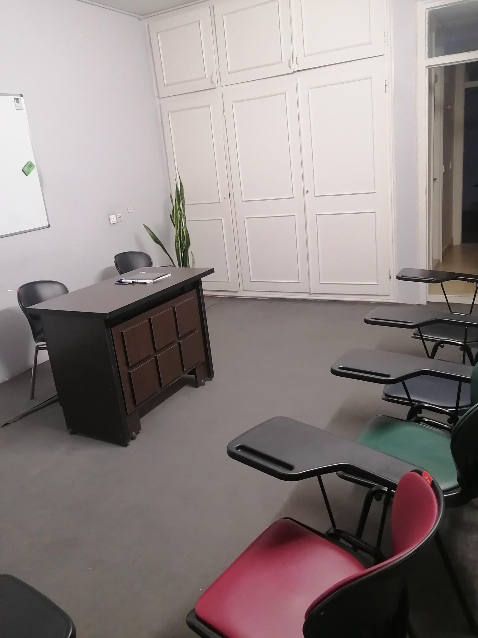 تدریس خصوصی زبان در بهترین لوکیشن سجاد