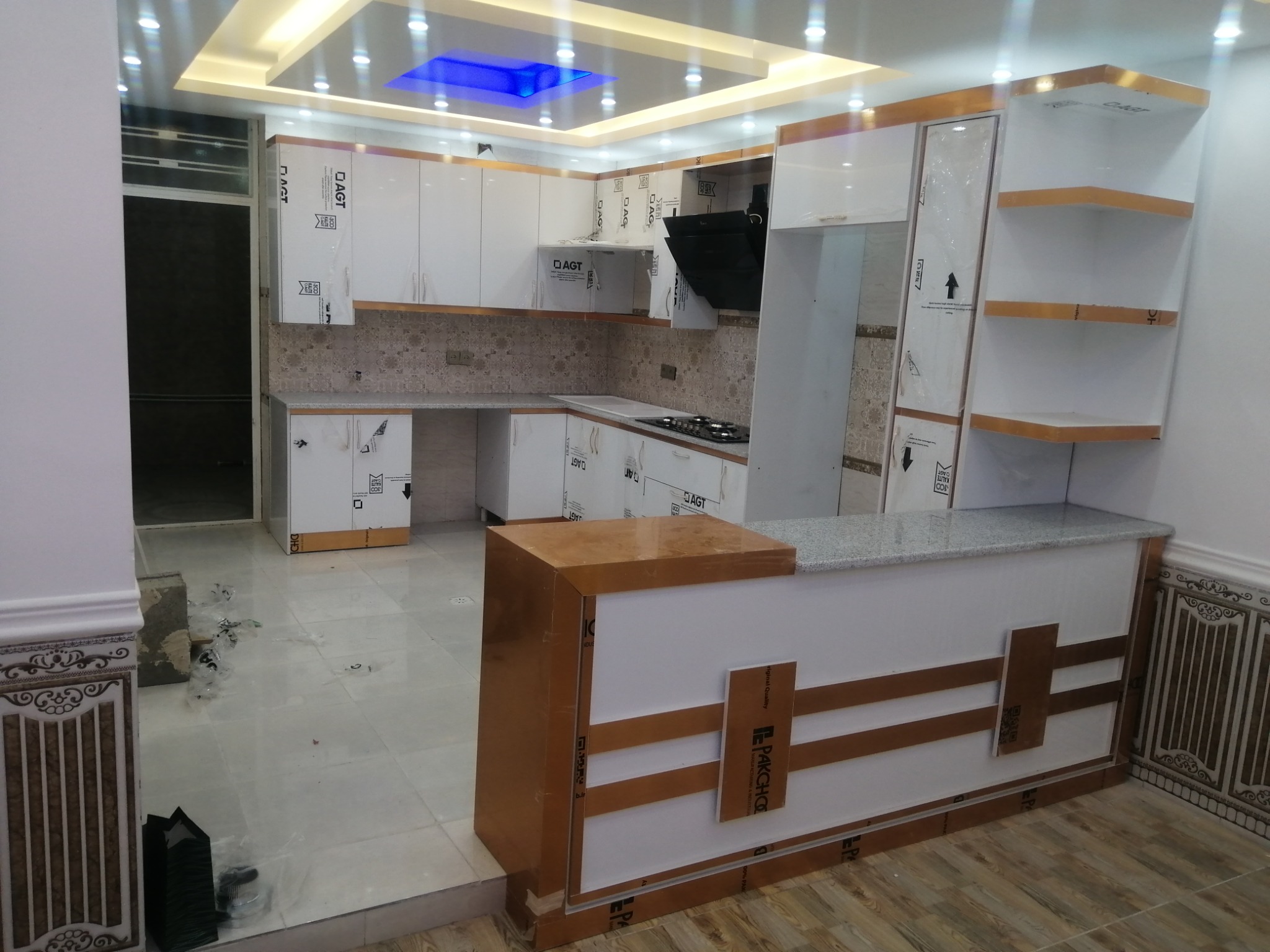 مدرن ام دی اف