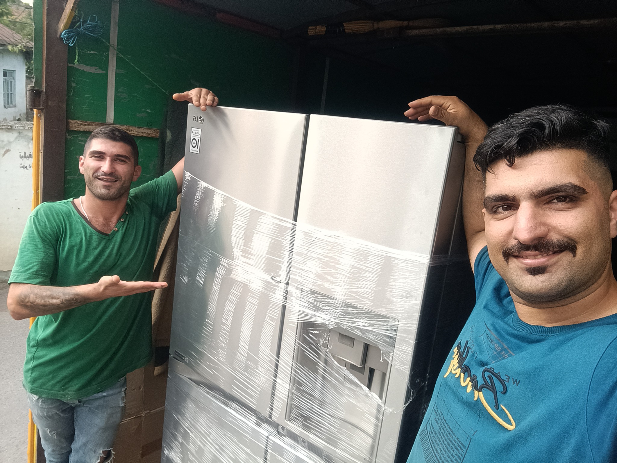 اثاث کشی آریابار