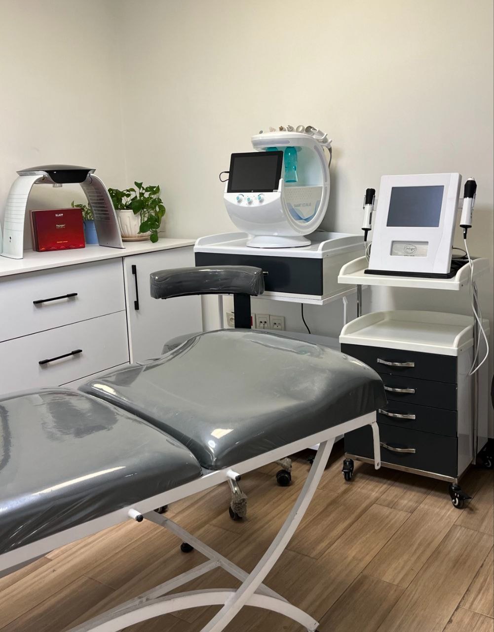 مرکز زیبایی و لیزر دنیز