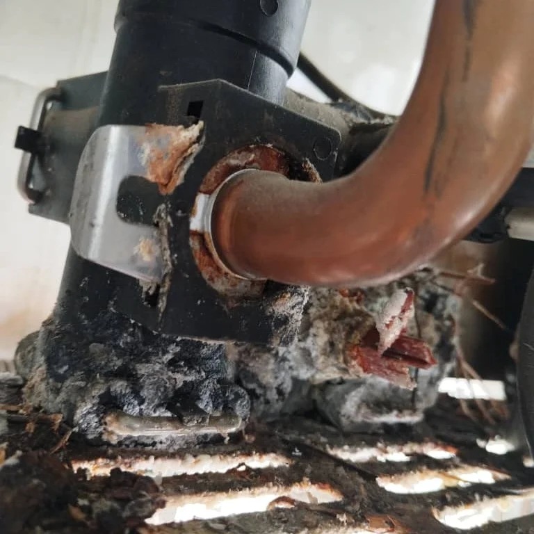 تعمیرکار پکیج ایران رادیاتور و بوتان