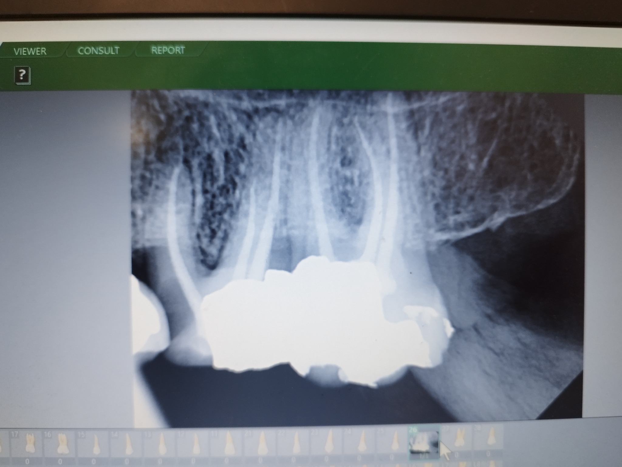 دندانپزشکی دکتر ناموری