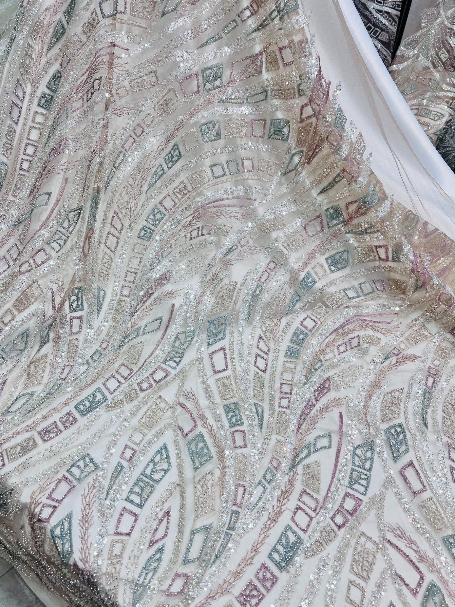 پارچه سرای عروس لر