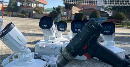 حفاظتی  دوربین مداربسته  درب کنترلی