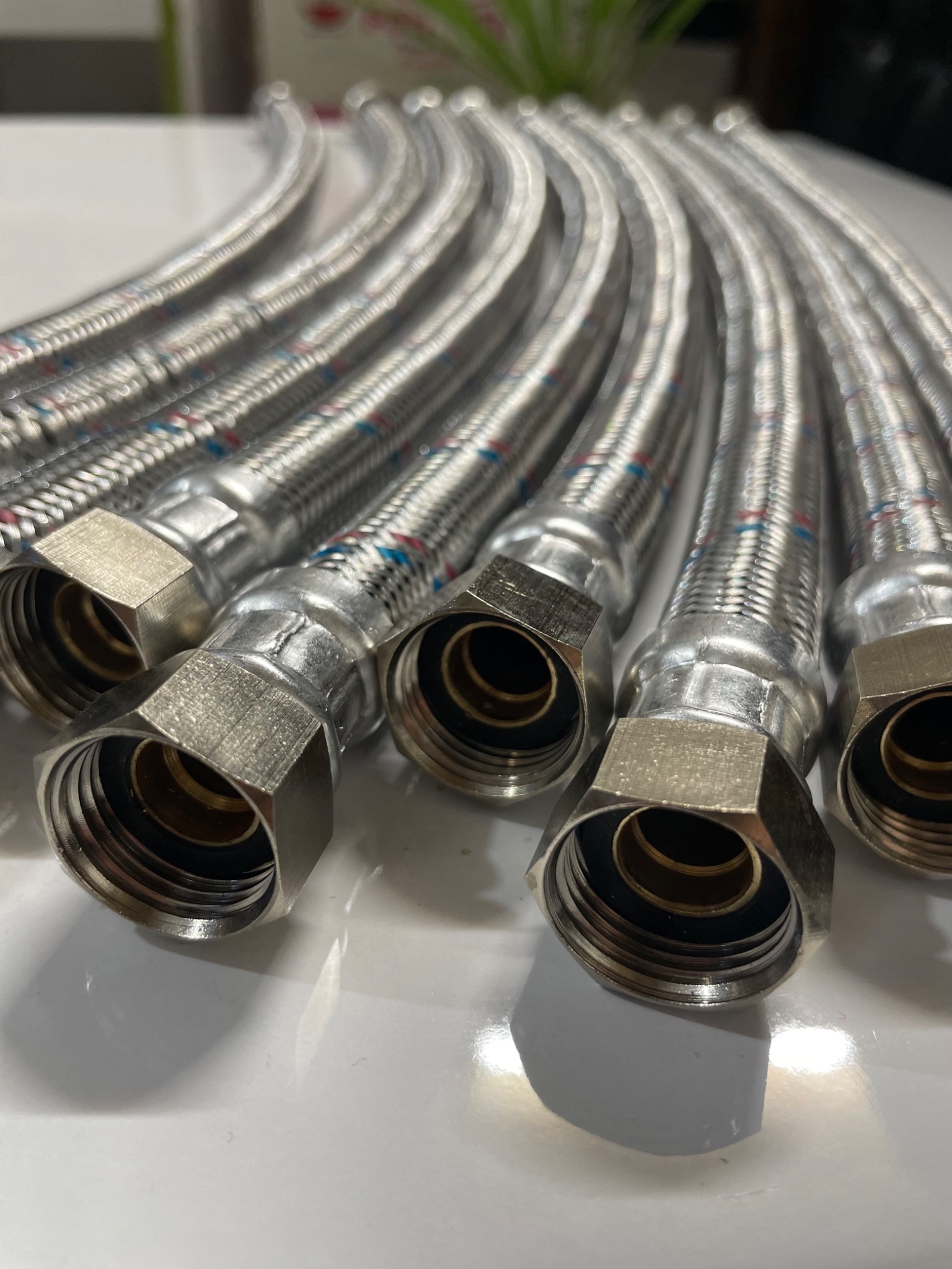 تاسیسات ساختمان آراز صنعت