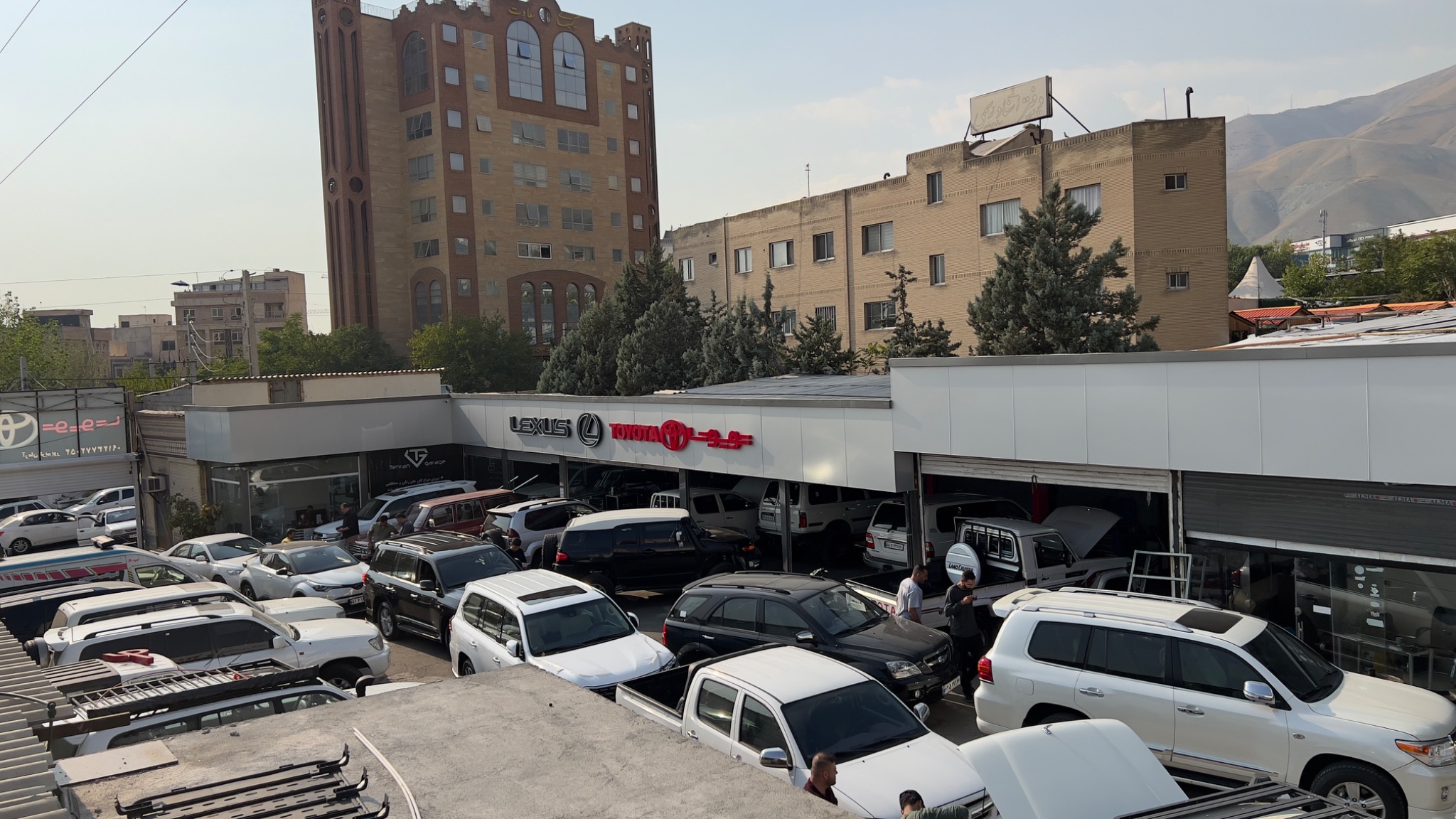سالن زیبایی سوفیا بیوتی بار