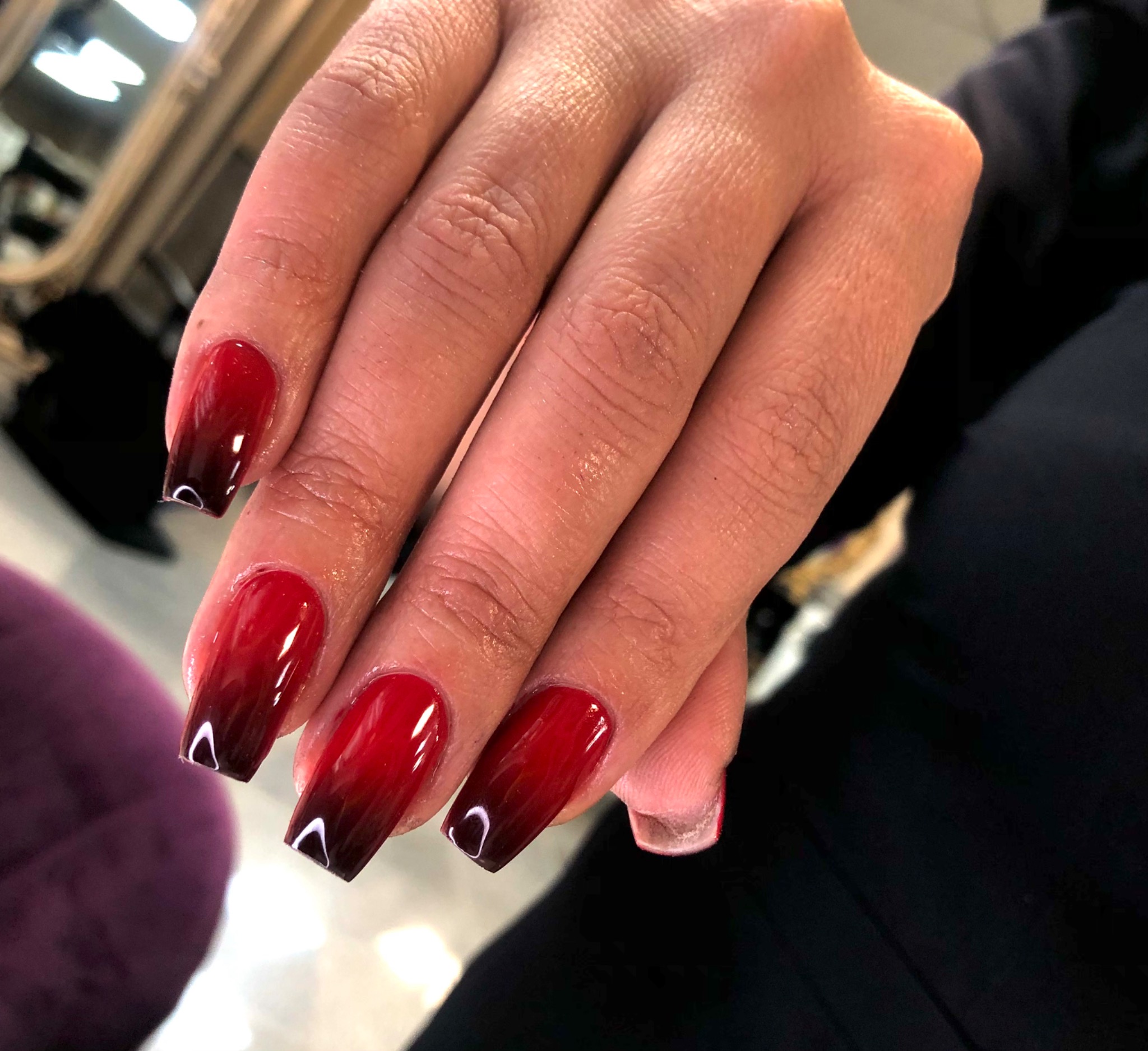 خدمات تخصصی ناخن