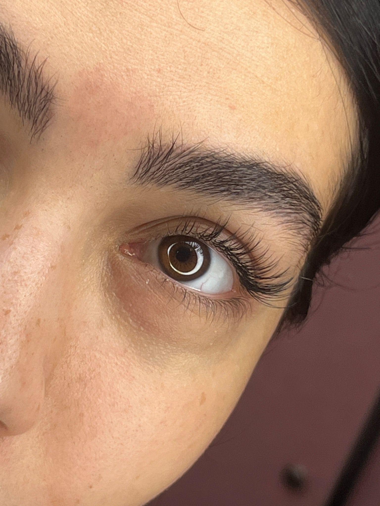 لیفت مژه و ابرو