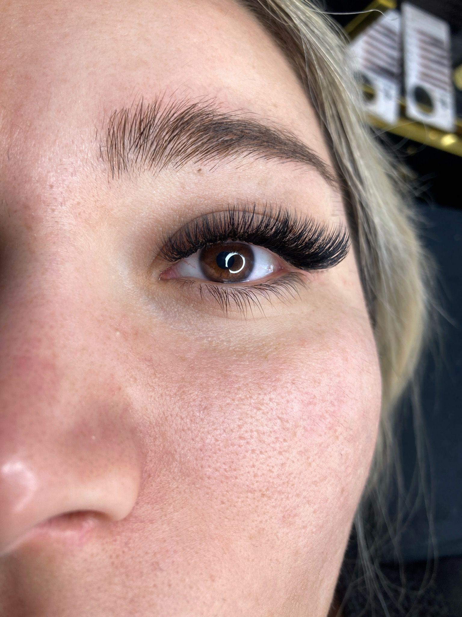 اکستنشن  مژه ستاره