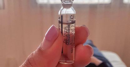 خدمات درمانی پوست با هانیه