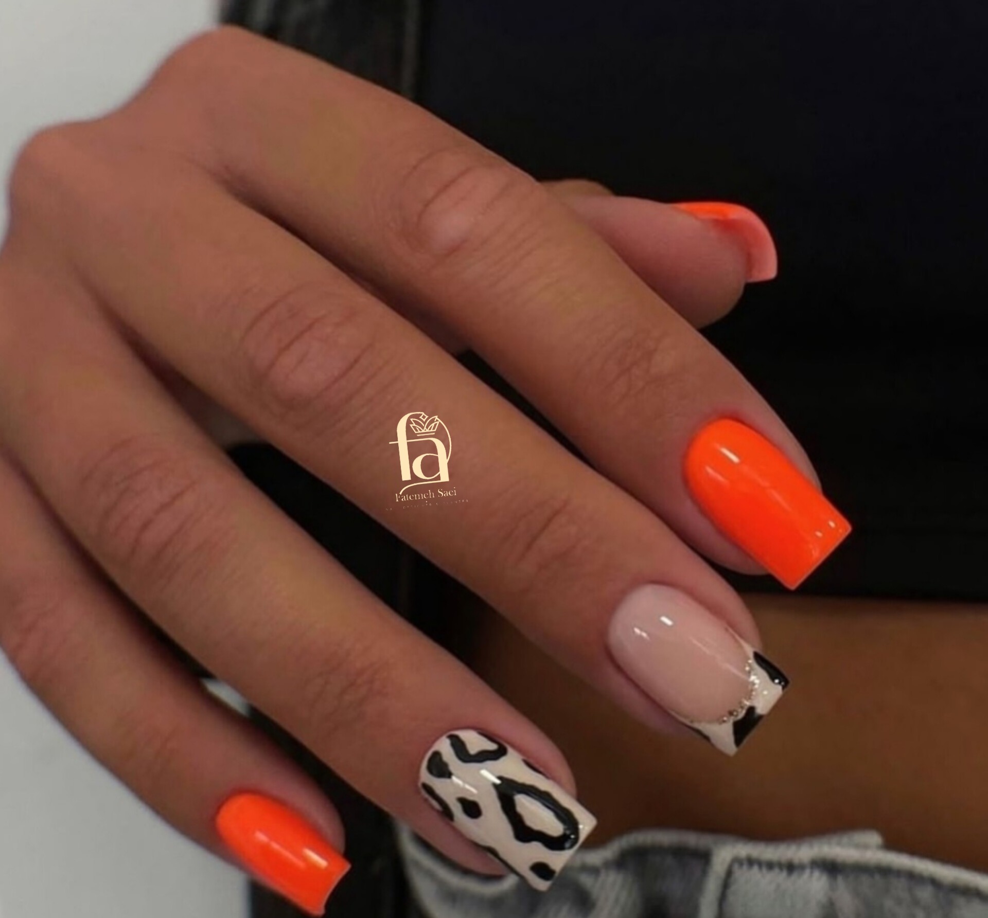 کاشت ناخن ریحان