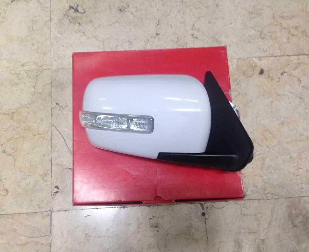 آینه بغل یادگاری