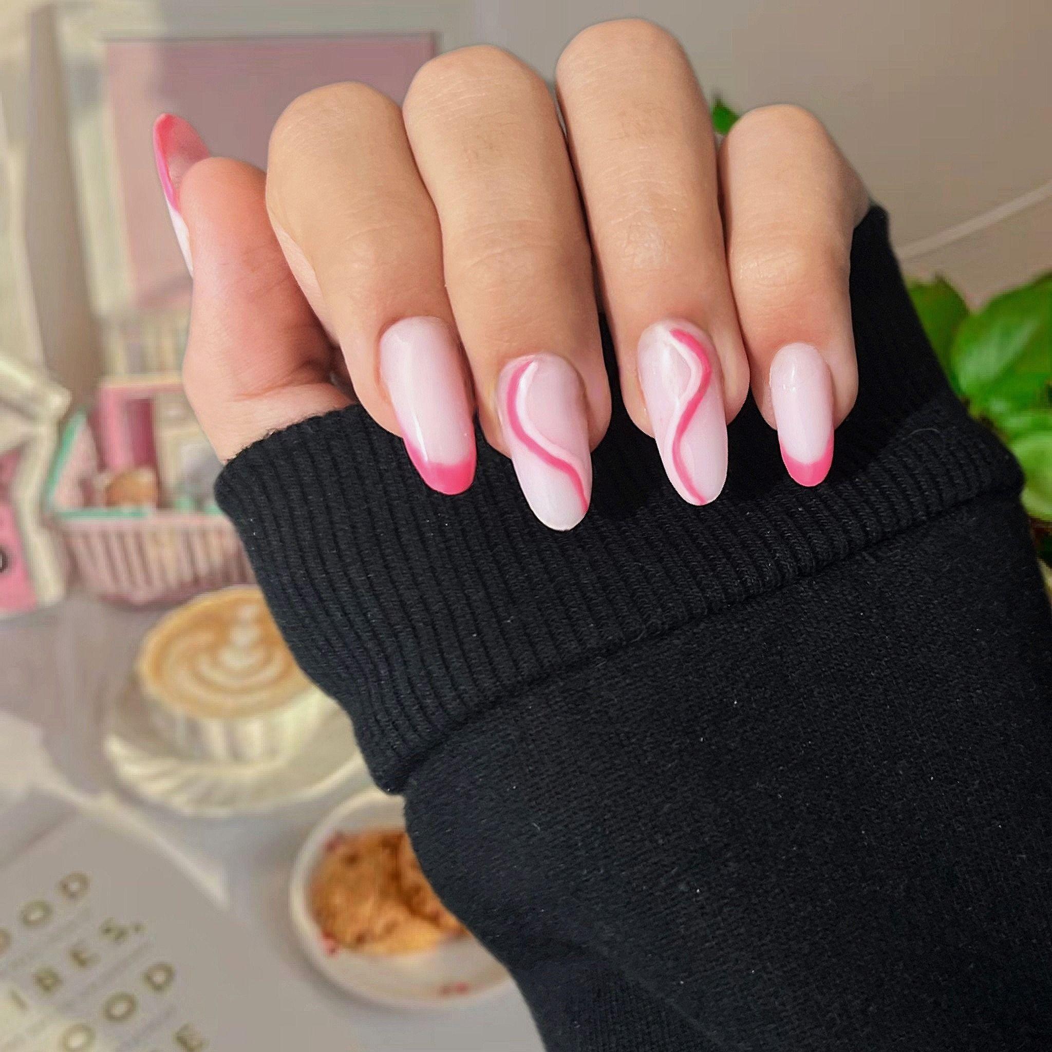 خدمات زیبایی ناخن سرو