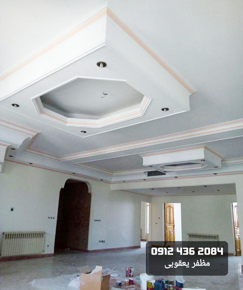 نقاش ساختمان یعقوبی