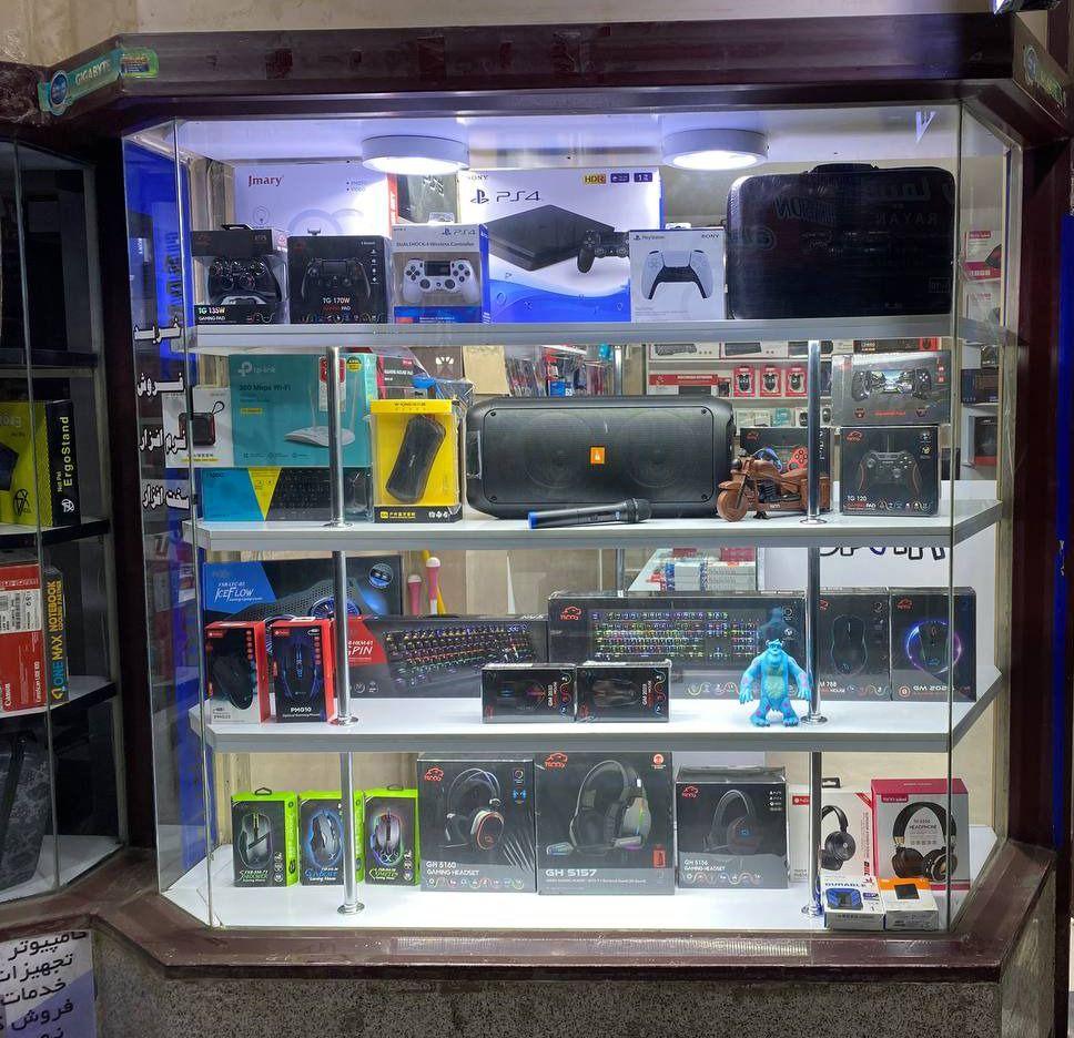 کامپیوتر و کنسول اُپرا