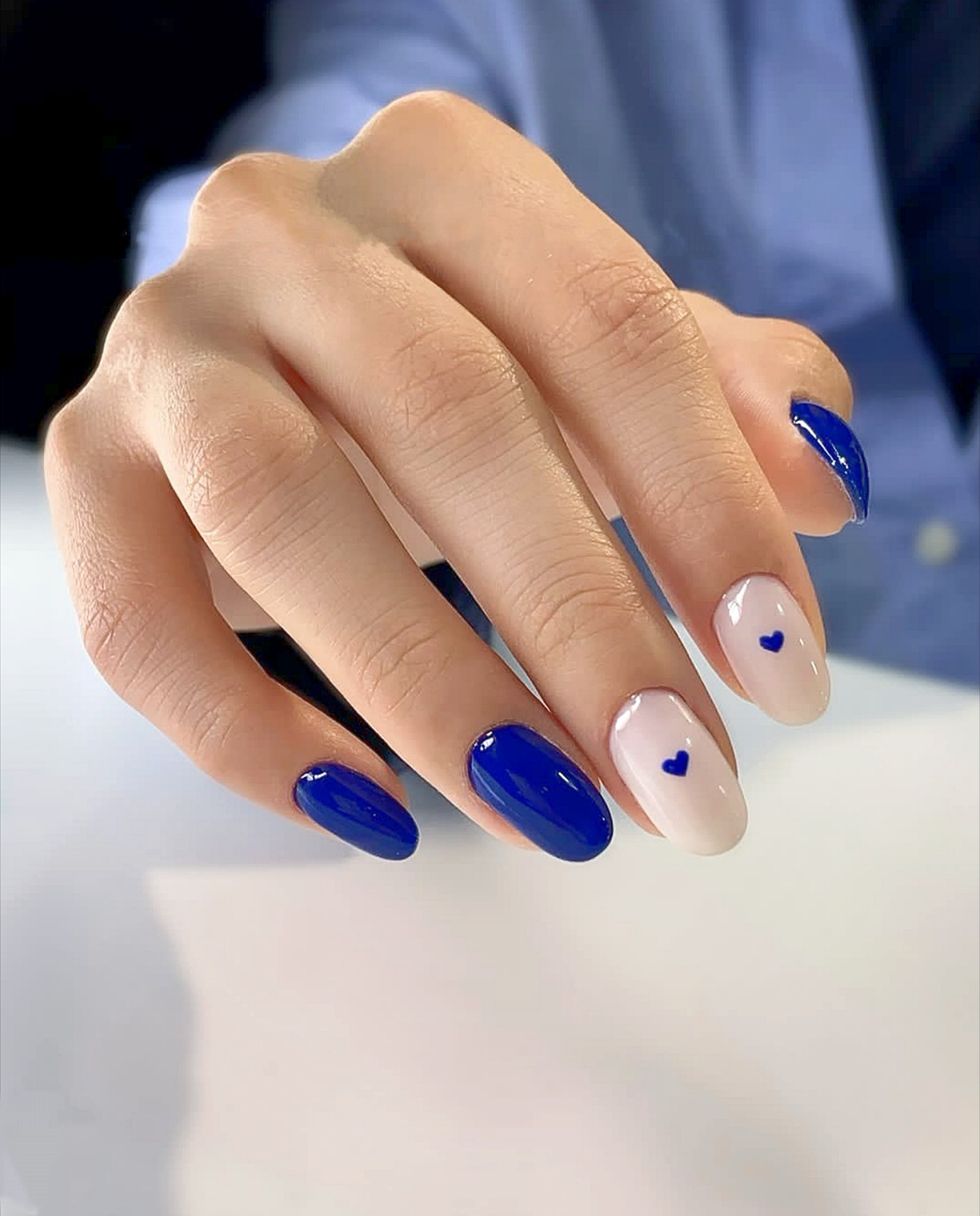 خدمات تخصصی ناخن نازنین آریایی