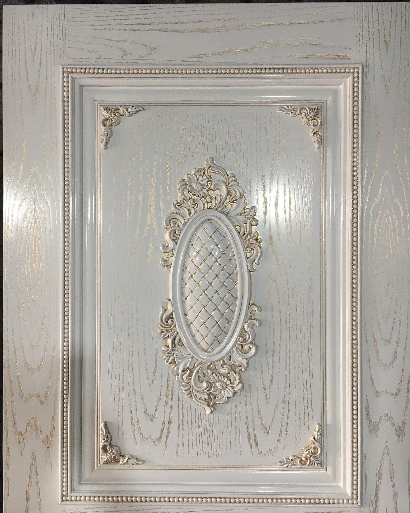 رنگ کار چوب فن و هنر خانلو